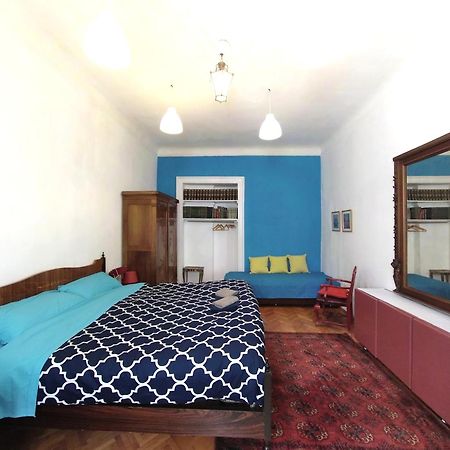 Casa Antica - Historical Apartment In Old City Center Триест Стая снимка