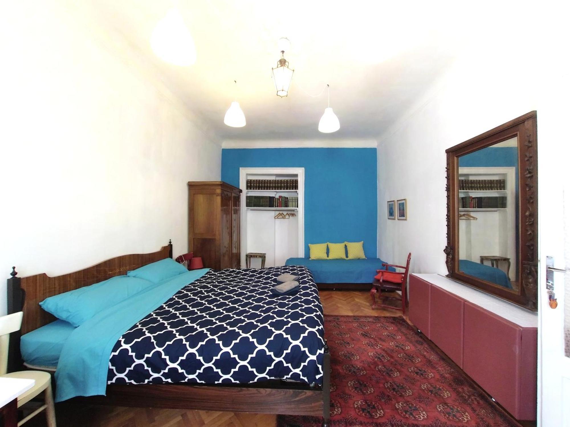 Casa Antica - Historical Apartment In Old City Center Триест Стая снимка