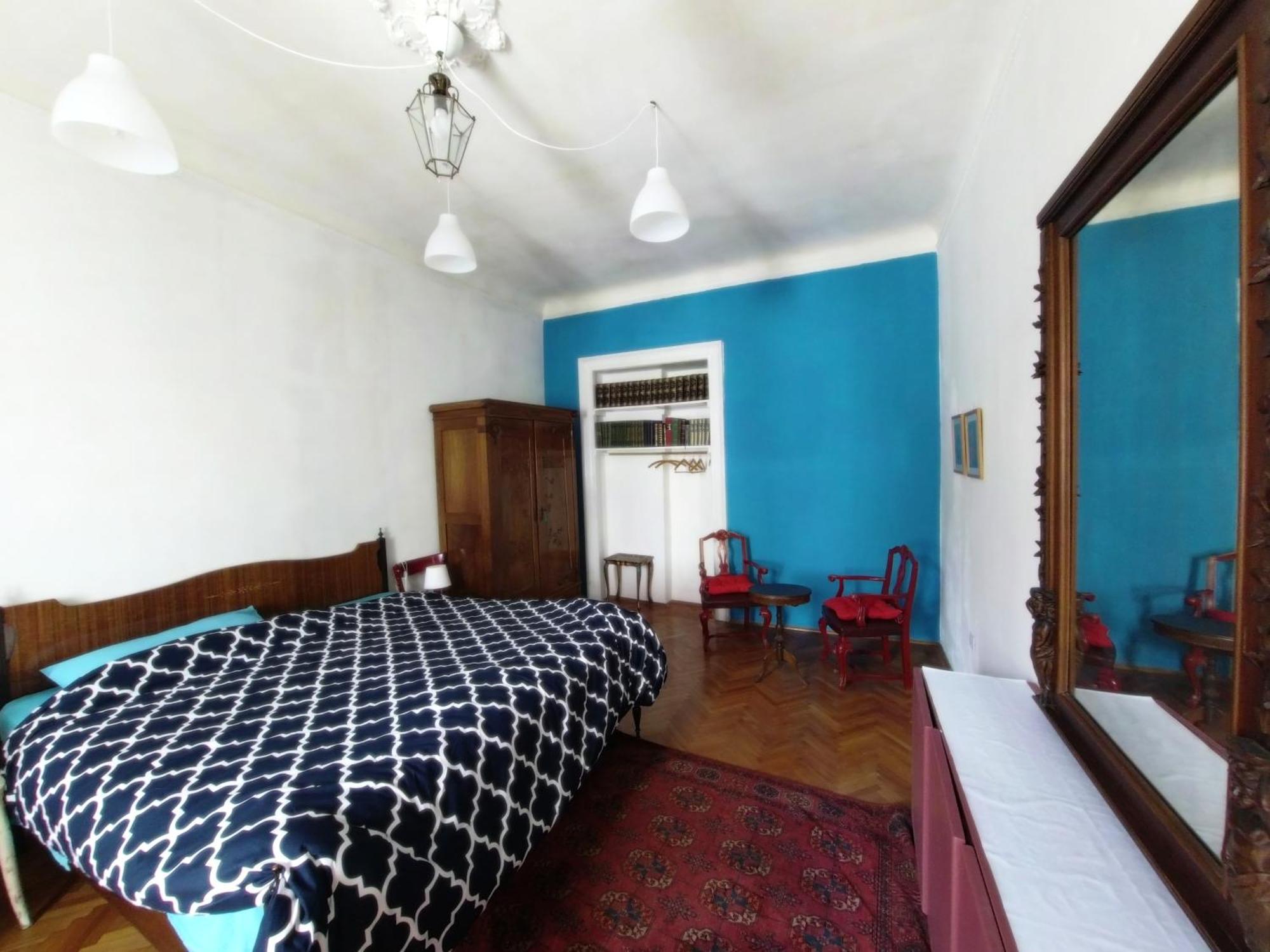 Casa Antica - Historical Apartment In Old City Center Триест Стая снимка